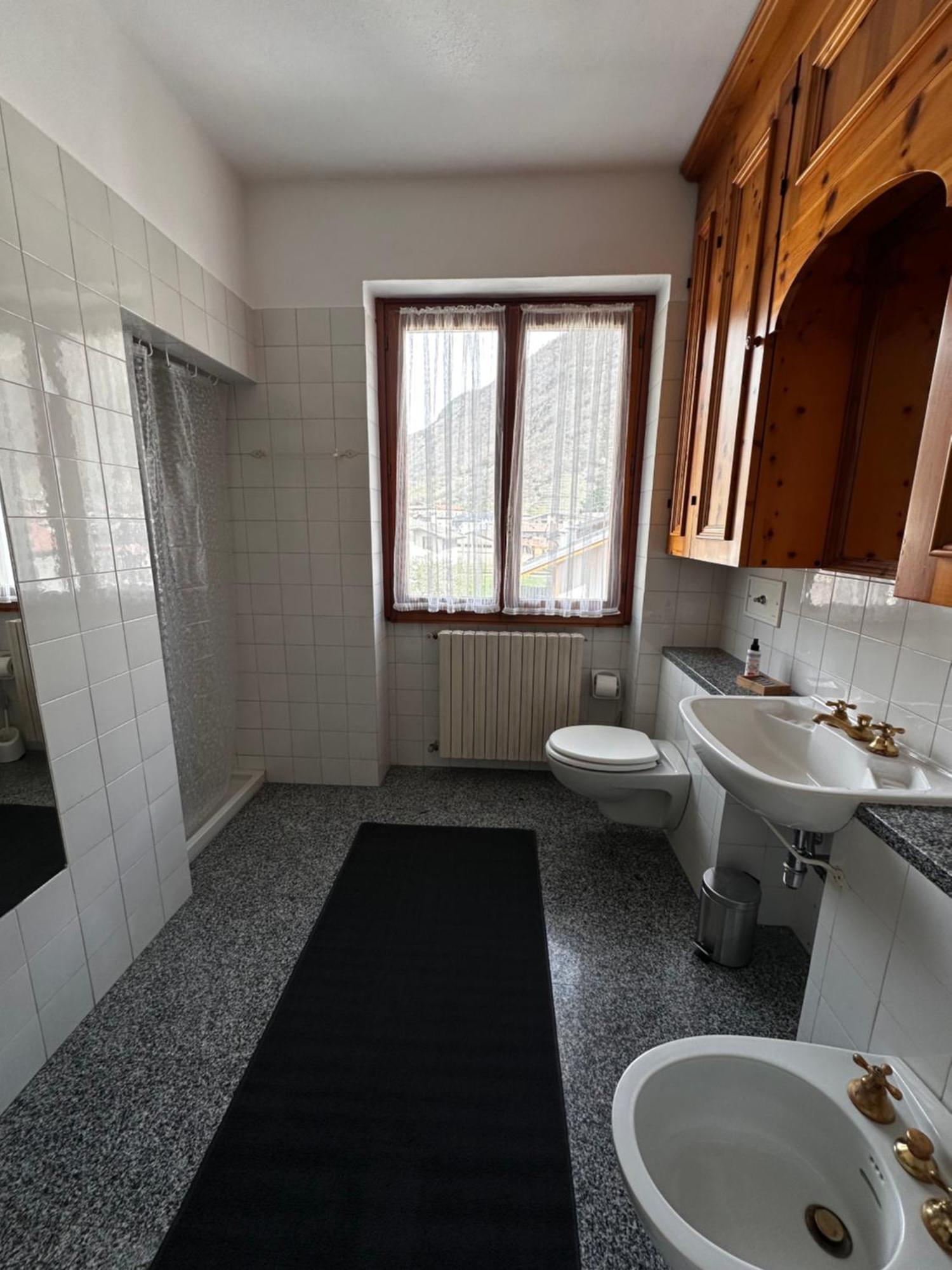 Ampio Appartamento Con Vista “Casa Magro” Tirano Eksteriør bilde
