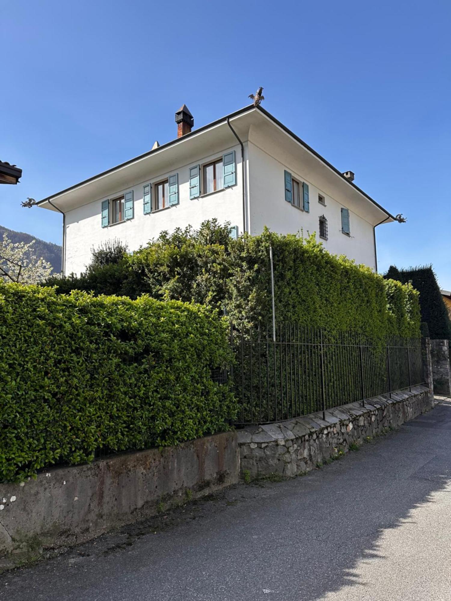 Ampio Appartamento Con Vista “Casa Magro” Tirano Eksteriør bilde